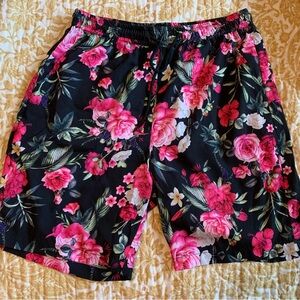BoohooMAN Black and Pink Floral Shorts